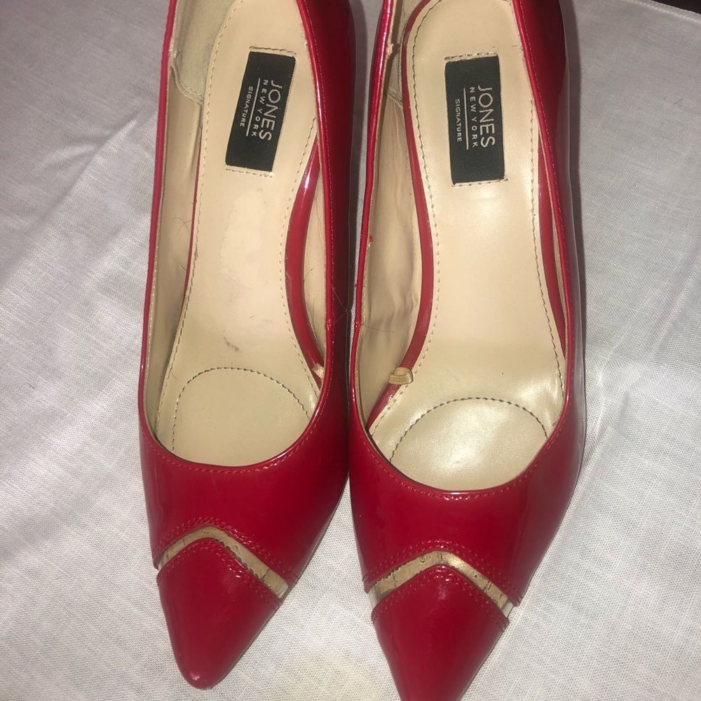 🌞 Jones New York Delly 3” pointy toed red patent leather pumps women size 6.5